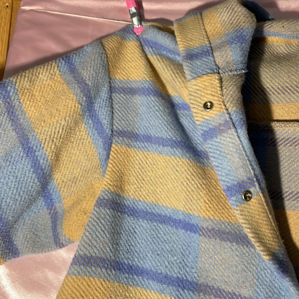 Cute fall jacket - Picture 5 of 8